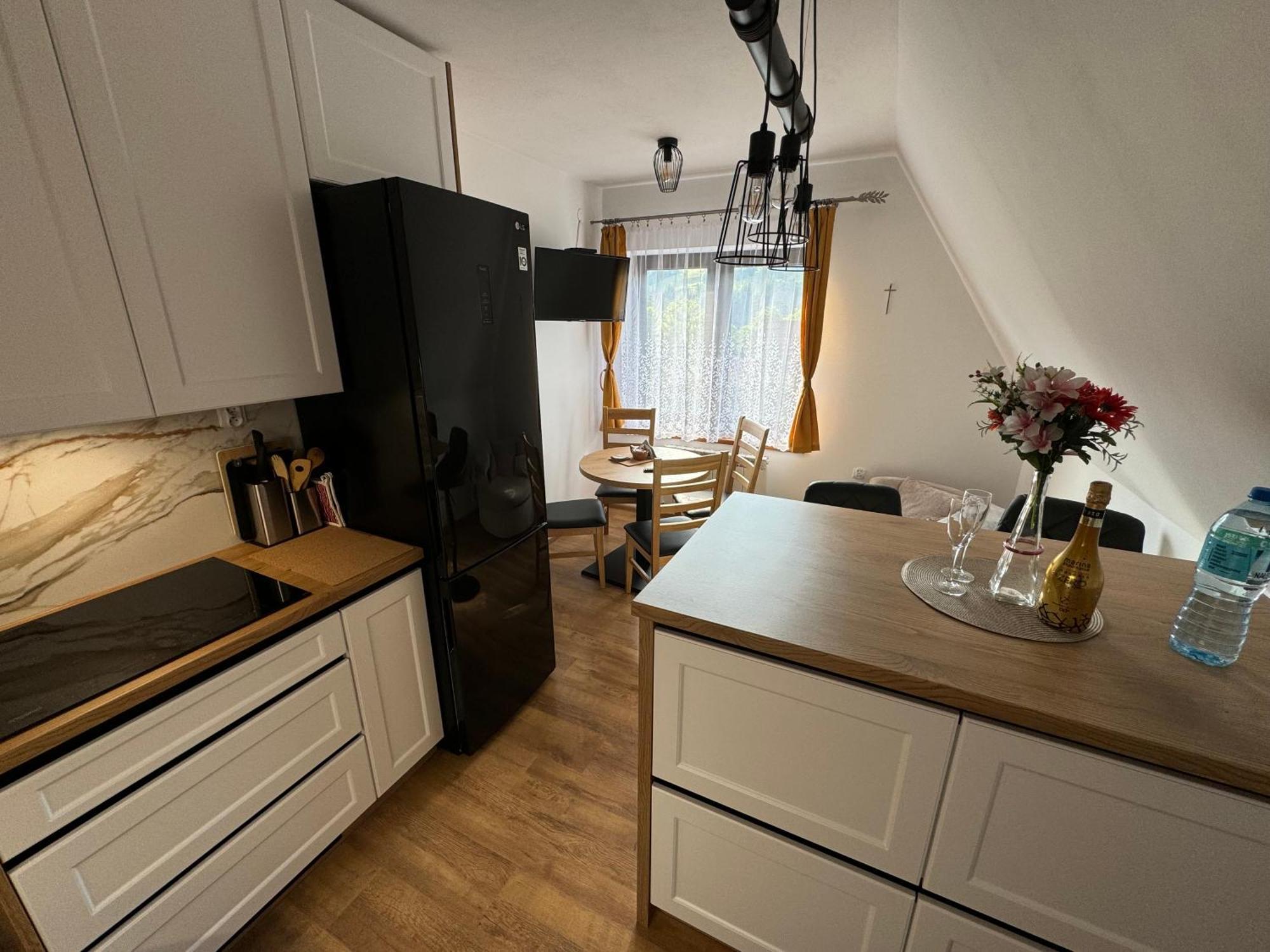 Gut Apartment Poronin Exterior photo