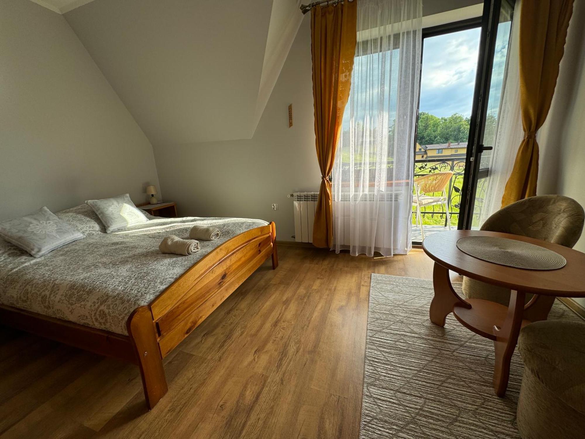 Gut Apartment Poronin Exterior photo